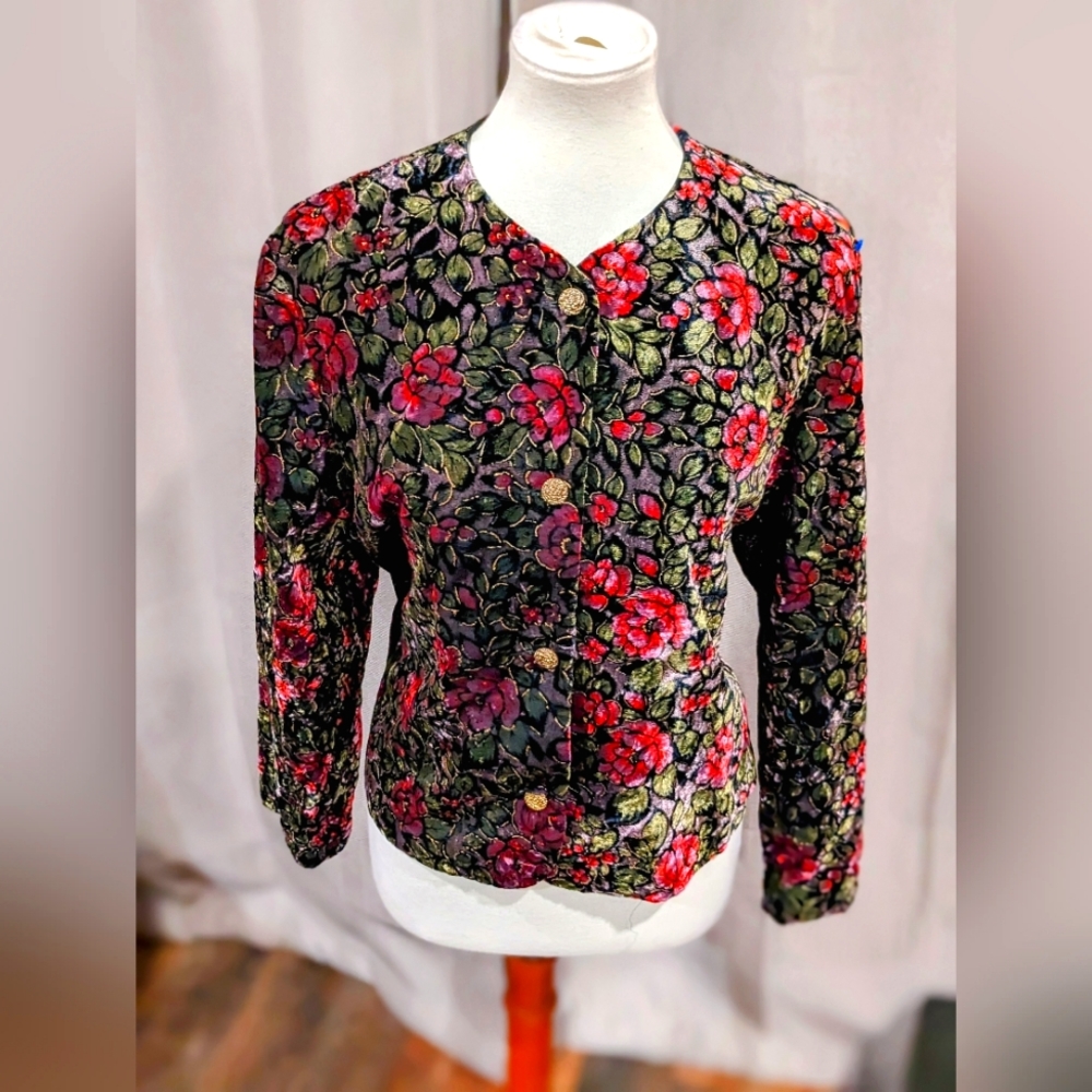 Vintage Velvet floral embroidered jacket size Medium